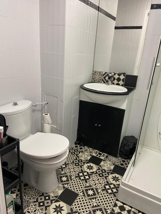 Residence Ste Croix Fréjus Εξωτερικό φωτογραφία